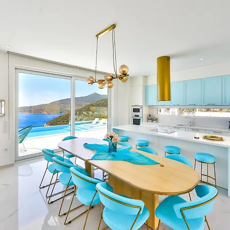 Bella Mare Magnificent Ultra Luxury *