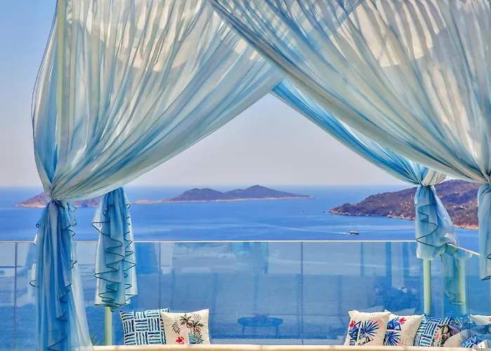 Bella Mare Magnificent Ultra Luxury *