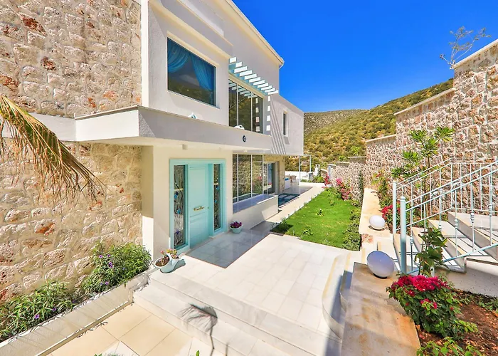 Bella Mare Magnificent Ultra Luxury